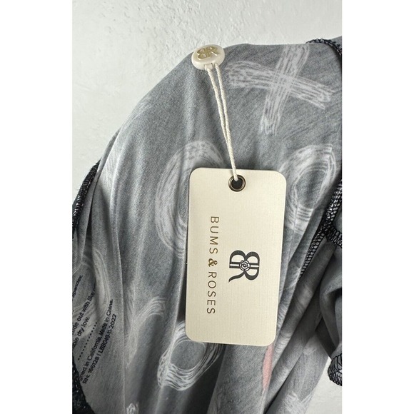 NWT Bums&Roses Comfy Soft Lounge Pants Pockets Size SMALL XOXO Valentines Print - Picture 4 of 4